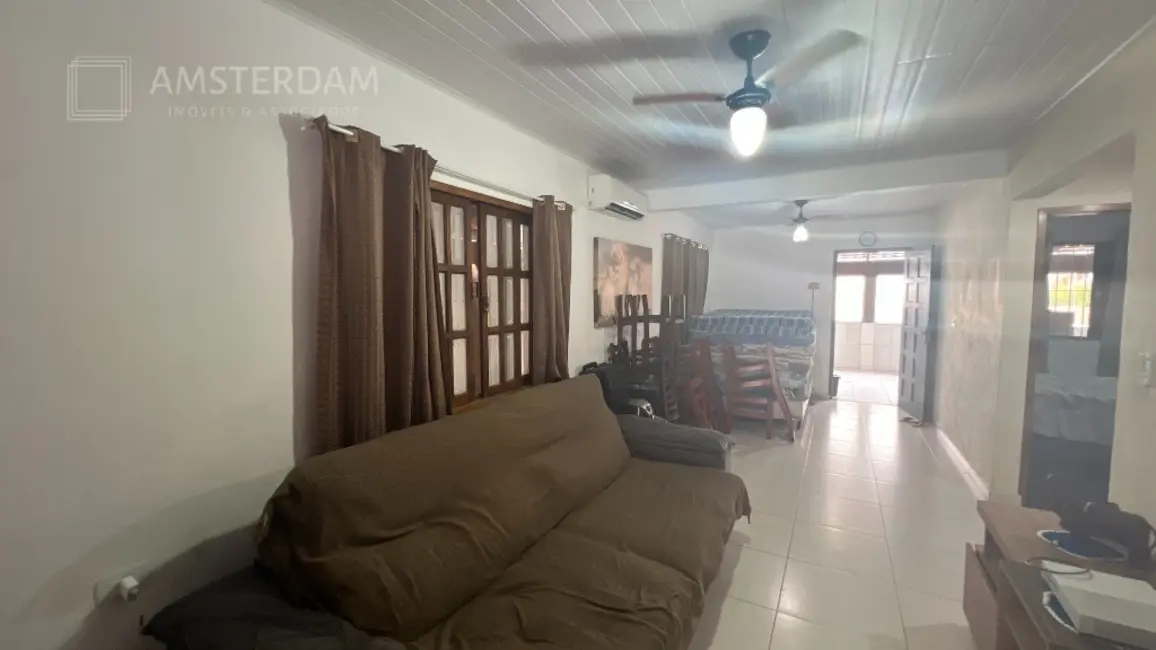 Foto 9 de Casa com 2 quartos à venda, 265m2 em Bertioga - SP