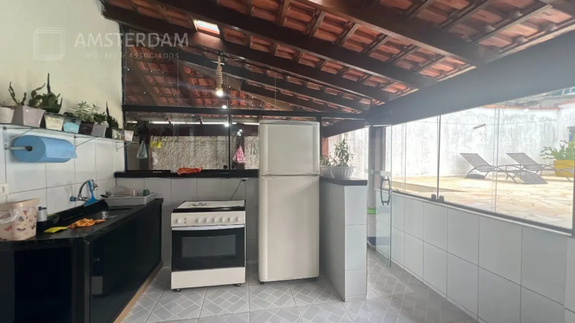Foto 5 de Casa com 2 quartos à venda, 265m2 em Bertioga - SP