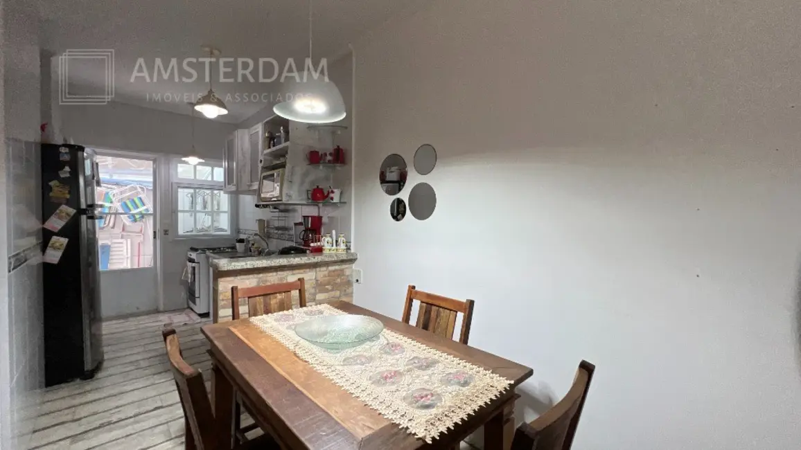 Foto 4 de Casa de Condomínio com 3 quartos à venda, 150m2 em Bertioga - SP