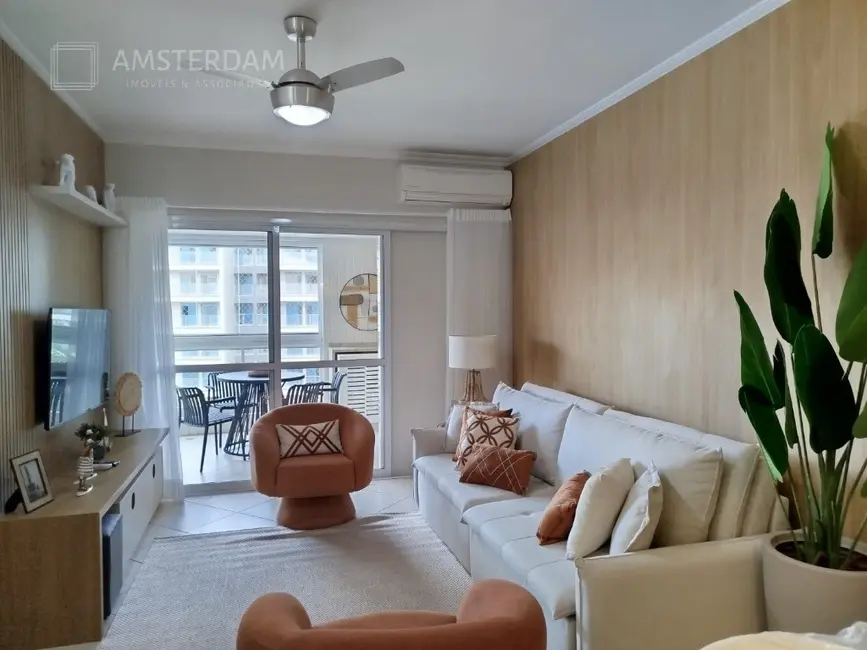 Foto 7 de Apartamento com 4 quartos para alugar, 110m2 em Bertioga - SP