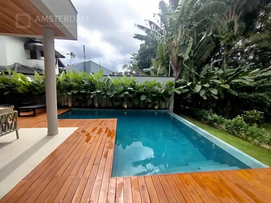 Foto 5 de Casa de Condomínio com 5 quartos à venda, 393m2 em Bertioga - SP