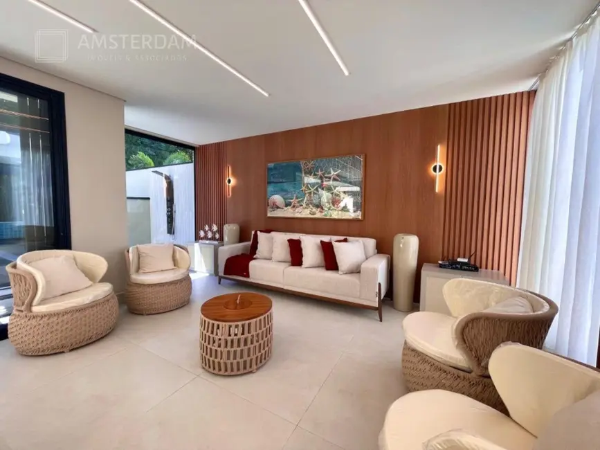 Casa de Condomínio com 7 quartos à venda, 526m2 em Bertioga - SP - imagem 3 Foto 3 de Casa de Condomínio com 7 quartos à venda, 526m2 em Bertioga - SP