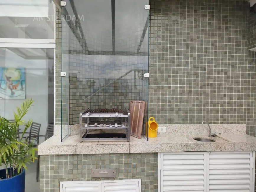 Foto 9 de Apartamento com 4 quartos à venda, 214m2 em Bertioga - SP
