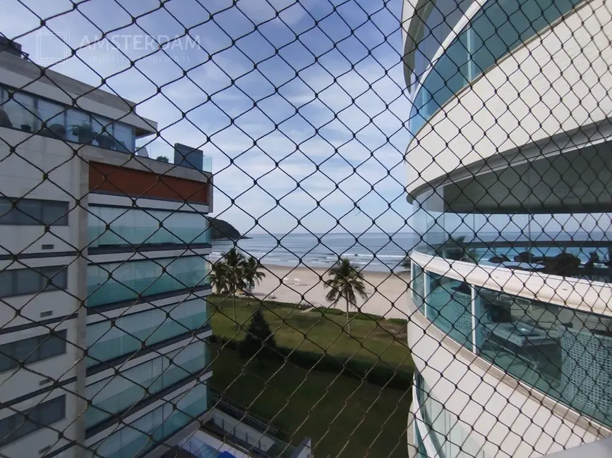Foto 7 de Apartamento com 5 quartos à venda, 270m2 em Bertioga - SP