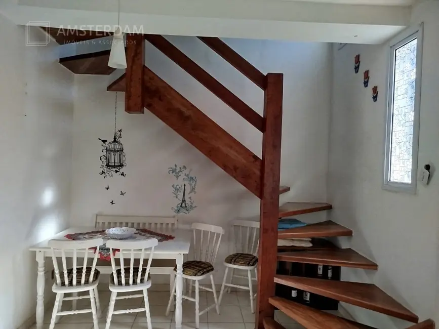 Casa de Condomínio com 3 quartos à venda, 80m2 em Centro, Bertioga - SP - imagem 4 Foto 4 de Casa de Condomínio com 3 quartos à venda, 80m2 em Centro, Bertioga - SP