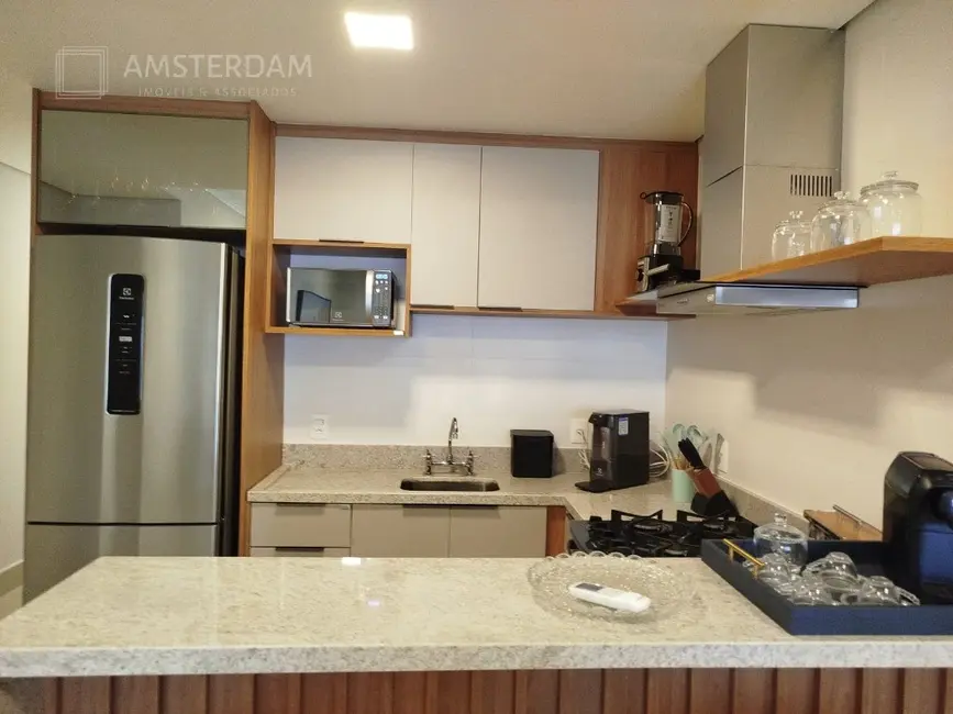 Apartamento com 3 quartos à venda, 141m2 em Bertioga - SP - imagem 8 Foto 8 de Apartamento com 3 quartos à venda, 141m2 em Bertioga - SP