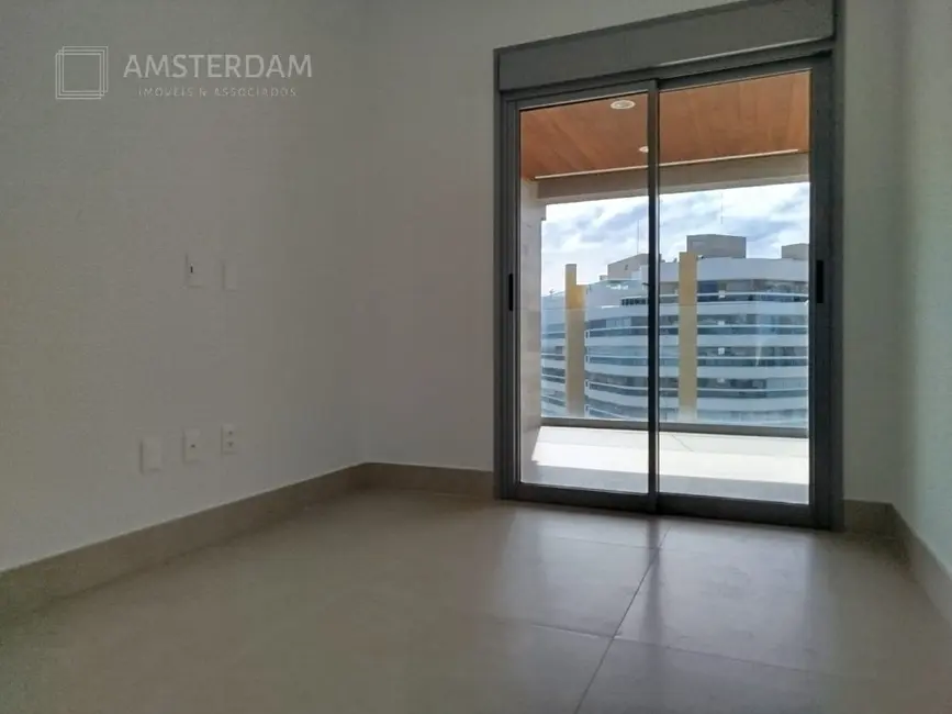 Foto 6 de Apartamento com 3 quartos à venda, 138m2 em Bertioga - SP