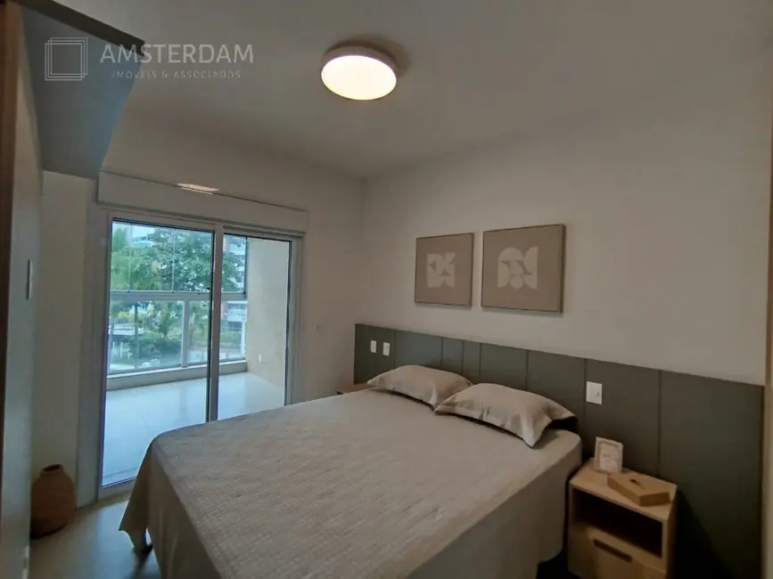 Foto 9 de Apartamento com 3 quartos à venda, 127m2 em Bertioga - SP