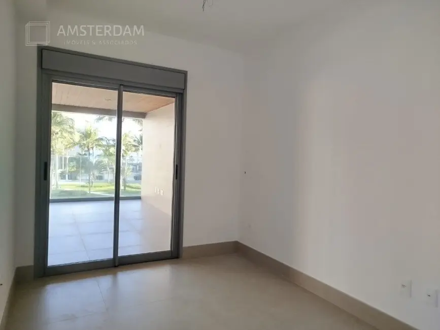 Foto 4 de Apartamento com 3 quartos à venda, 141m2 em Bertioga - SP