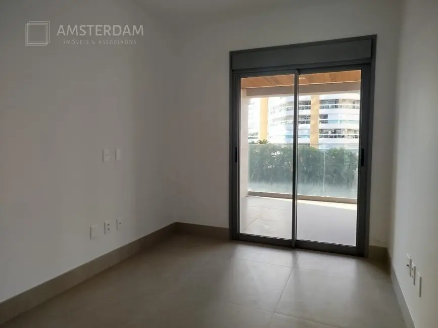Foto 7 de Apartamento com 3 quartos à venda, 141m2 em Bertioga - SP