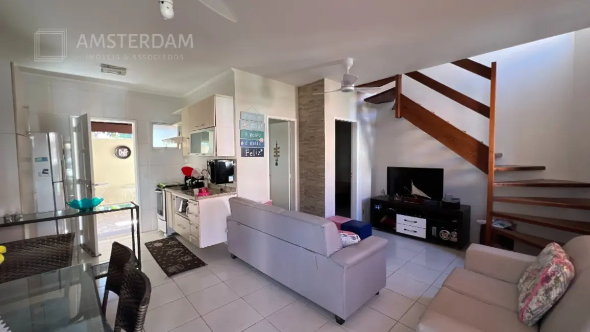 Foto 2 de Casa de Condomínio com 3 quartos à venda, 85m2 em Centro, Bertioga - SP