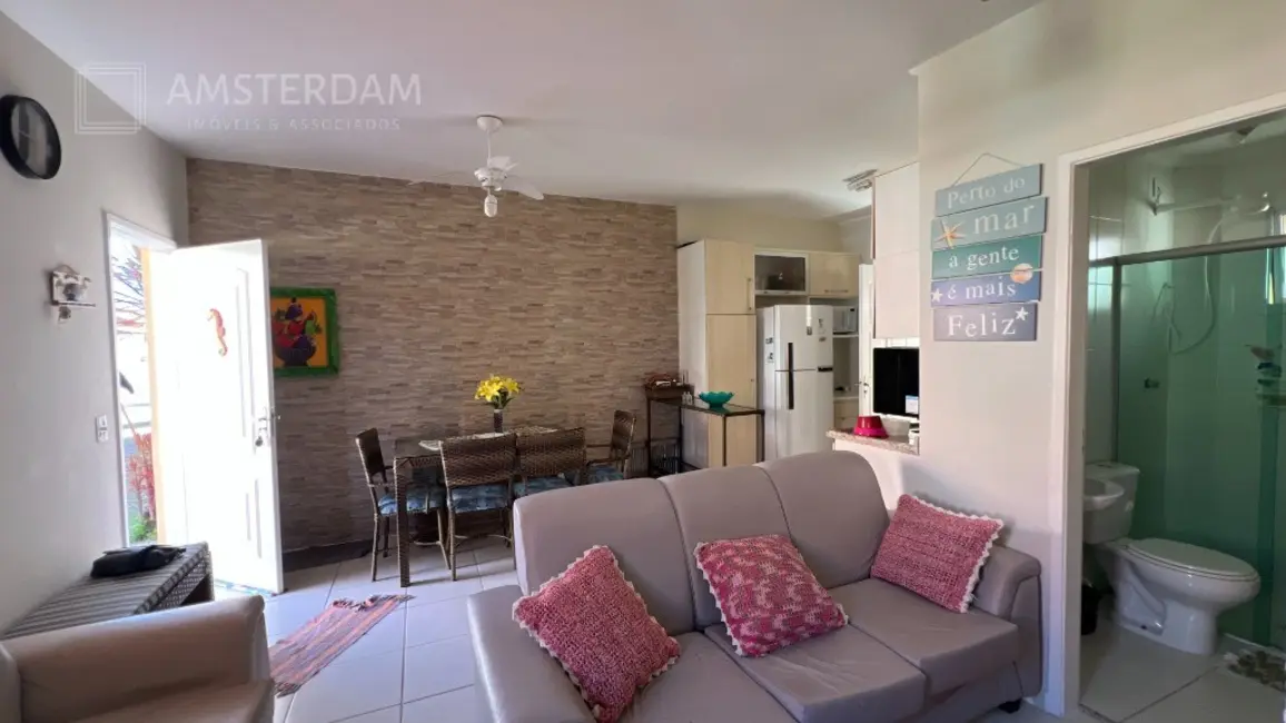 Foto 3 de Casa de Condomínio com 3 quartos à venda, 85m2 em Centro, Bertioga - SP
