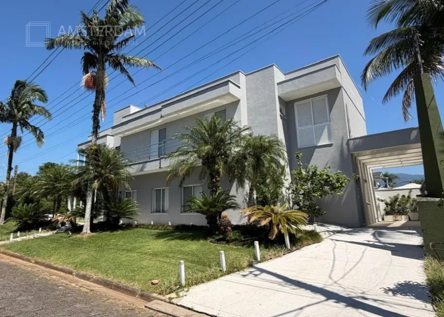 Casa de Condomínio com 5 quartos à venda, 385m2 em Bertioga - SP - imagem 1 Foto 1 de Casa de Condomínio com 5 quartos à venda, 385m2 em Bertioga - SP