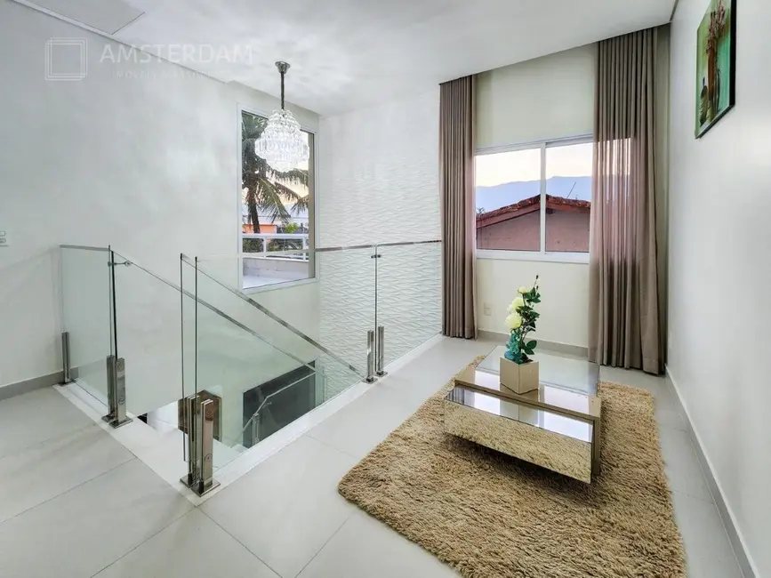 Foto 4 de Casa com 4 quartos à venda, 320m2 em Centro, Bertioga - SP
