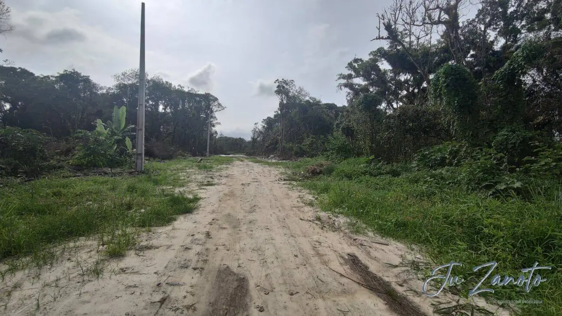 Foto 6 de Terreno / Lote à venda, 450m2 em Matinhos - PR