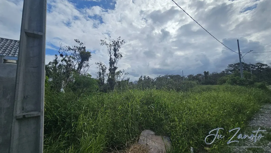 Foto 4 de Terreno / Lote à venda, 450m2 em Matinhos - PR
