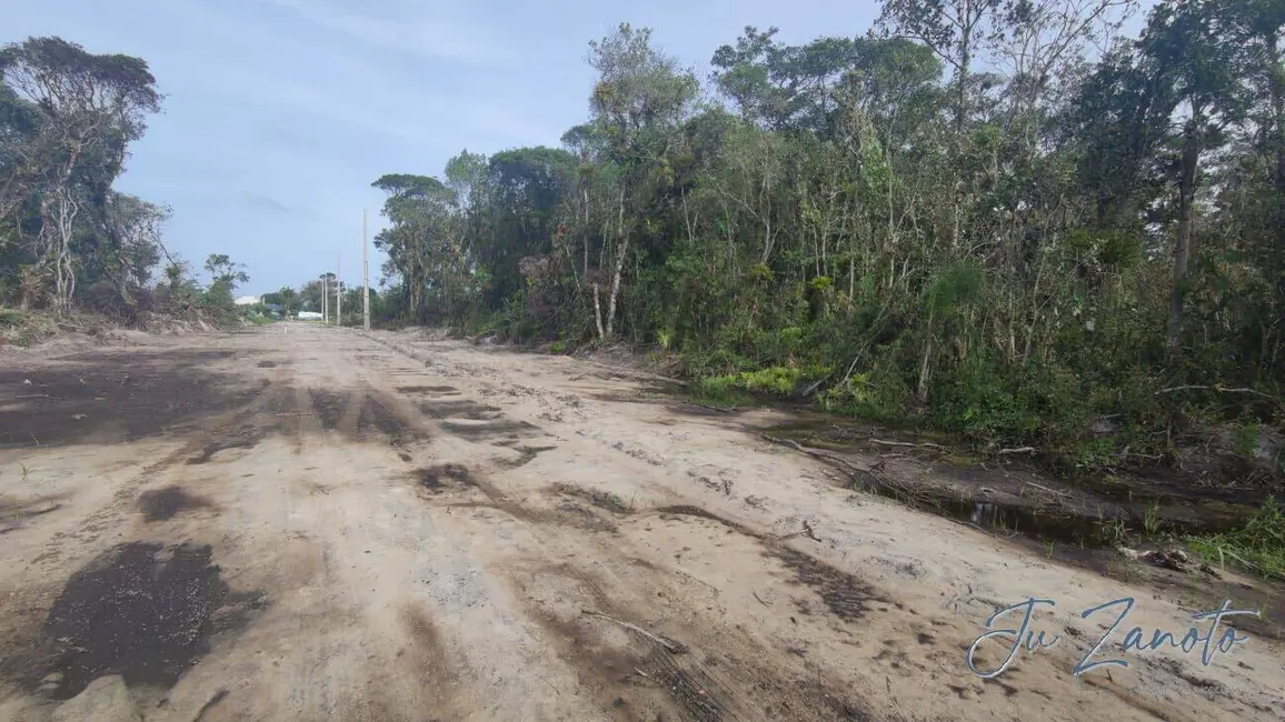 Foto 7 de Terreno / Lote à venda, 450m2 em Matinhos - PR