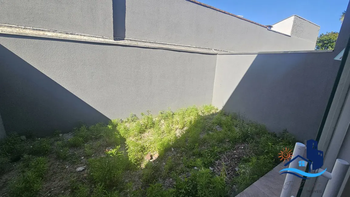 Foto 4 de Casa com 2 quartos à venda, 53m2 em Matinhos - PR