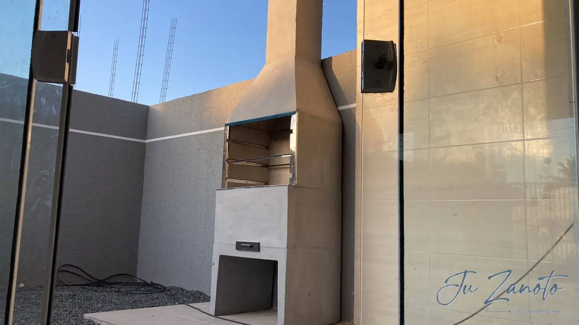 Sobrado com 3 quartos à venda, 107m2 em Nereidas, Guaratuba - PR - imagem 9 Foto 9 de Sobrado com 3 quartos à venda, 107m2 em Nereidas, Guaratuba - PR
