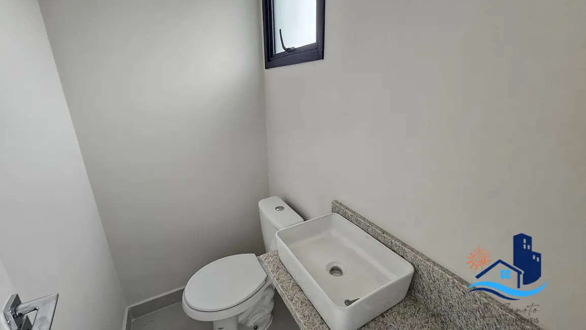 Foto 7 de Sobrado com 4 quartos à venda, 175m2 em Matinhos - PR