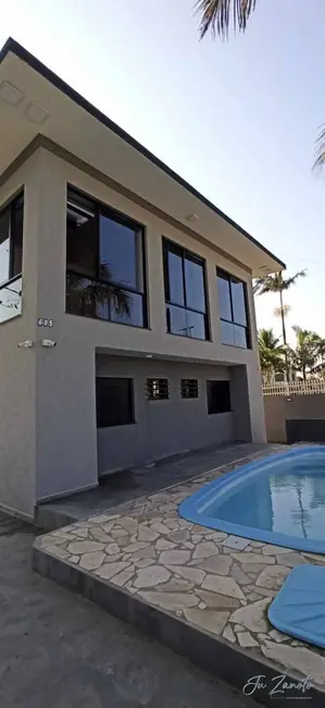 Foto 1 de Casa com 4 quartos à venda, 260m2 em Matinhos - PR