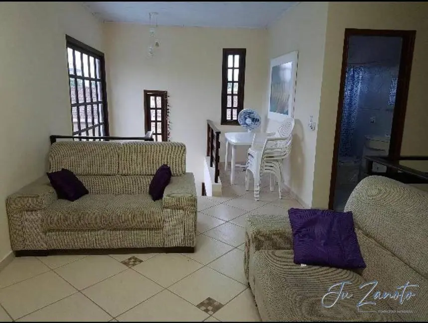 Foto 7 de Casa com 3 quartos à venda, 160m2 em Centro, Guaratuba - PR