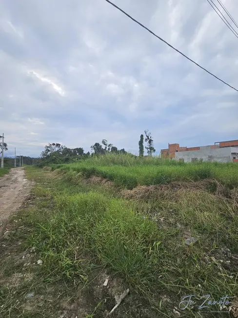 Foto 2 de Terreno / Lote à venda, 300m2 em Matinhos - PR
