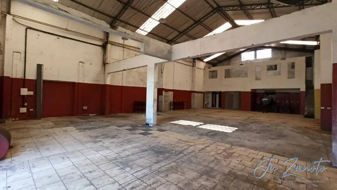 Armazém / Galpão à venda e para alugar, 300m2 em Vila Guarani, Paranagua - PR - imagem 7 Foto 7 de Armazém / Galpão à venda e para alugar, 300m2 em Vila Guarani, Paranagua - PR