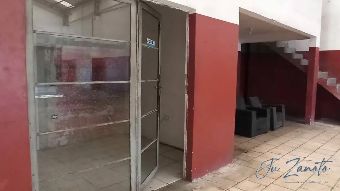 Armazém / Galpão à venda e para alugar, 300m2 em Vila Guarani, Paranagua - PR - imagem 3 Foto 3 de Armazém / Galpão à venda e para alugar, 300m2 em Vila Guarani, Paranagua - PR