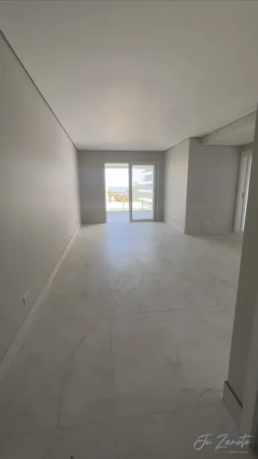Foto 2 de Apartamento com 3 quartos à venda, 105m2 em Centro, Guaratuba - PR