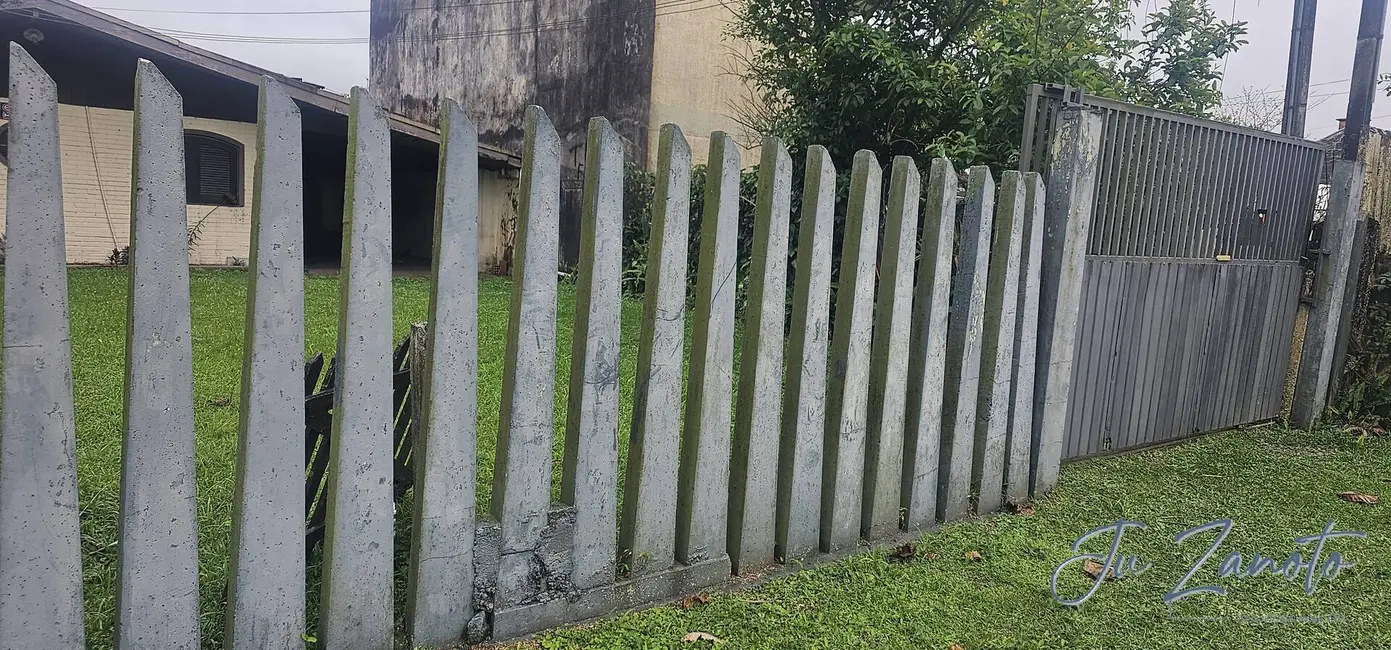 Foto 7 de Terreno / Lote à venda, 403m2 em Matinhos - PR