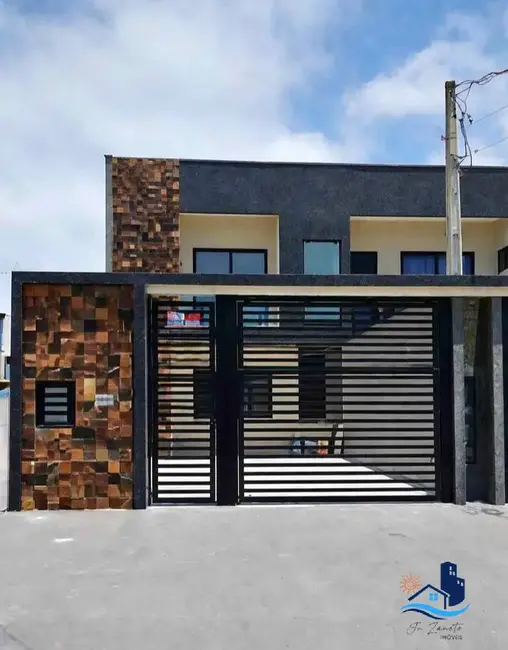 Foto 1 de Casa com 3 quartos à venda, 150m2 em Matinhos - PR