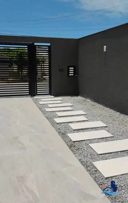 Foto 4 de Casa com 3 quartos à venda, 150m2 em Matinhos - PR