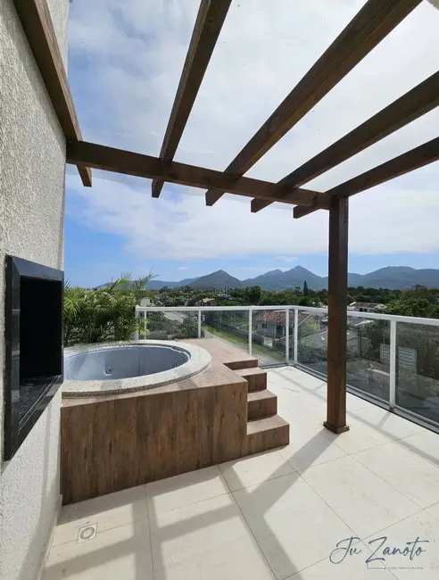 Foto 1 de Cobertura com 2 quartos à venda, 100m2 em Matinhos - PR