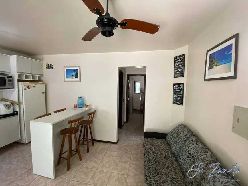 Foto 3 de Apartamento com 2 quartos à venda, 55m2 em Matinhos - PR