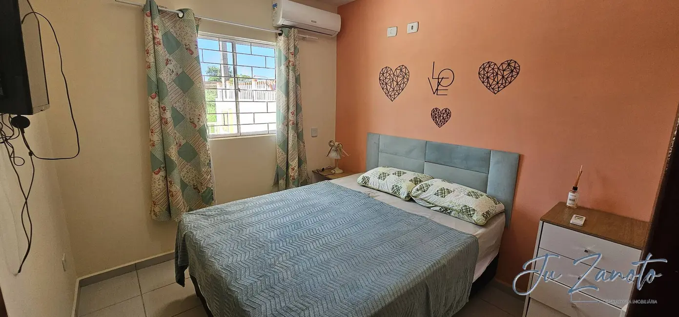 Foto 9 de Apartamento com 2 quartos à venda, 55m2 em Matinhos - PR