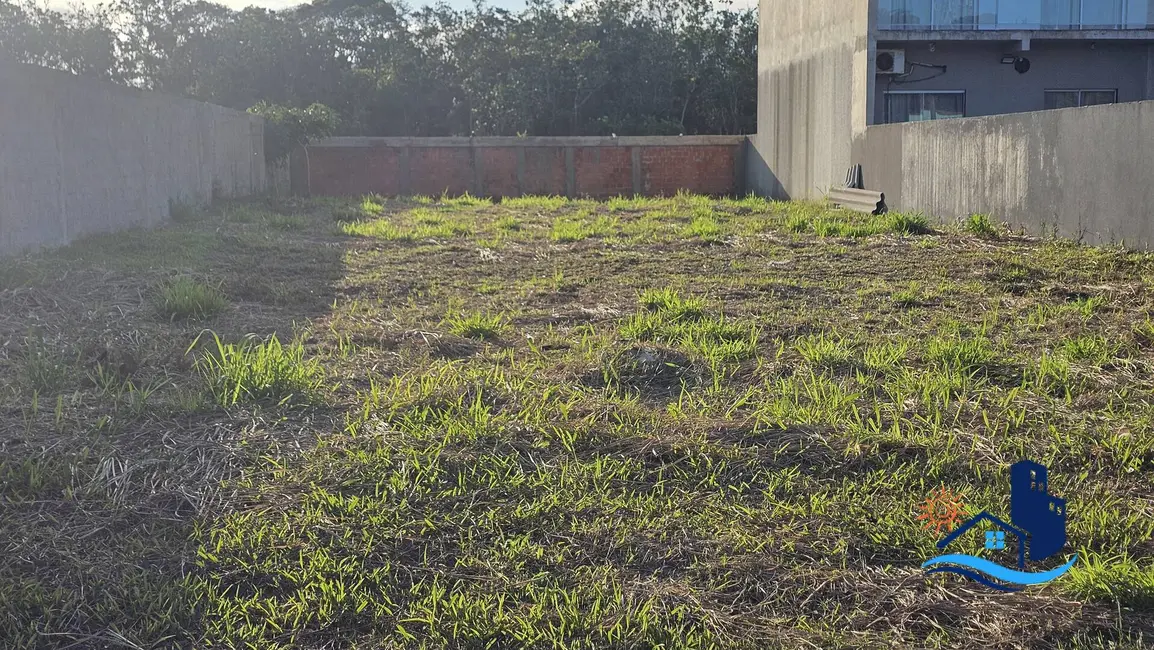 Foto 5 de Terreno / Lote à venda, 360m2 em Matinhos - PR