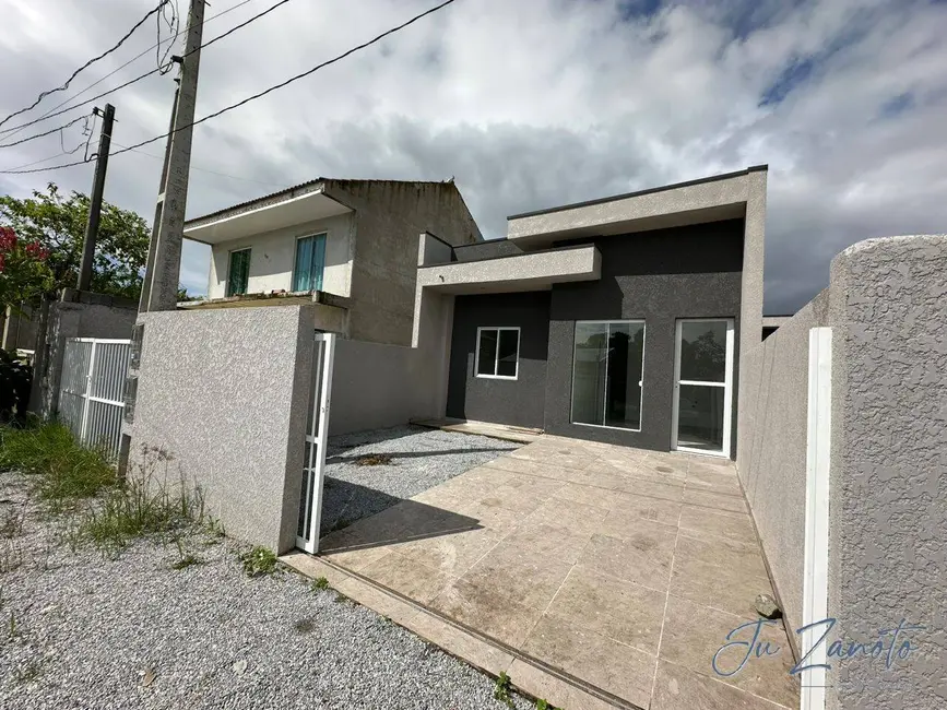 Foto 1 de Casa com 3 quartos à venda, 55m2 em Matinhos - PR