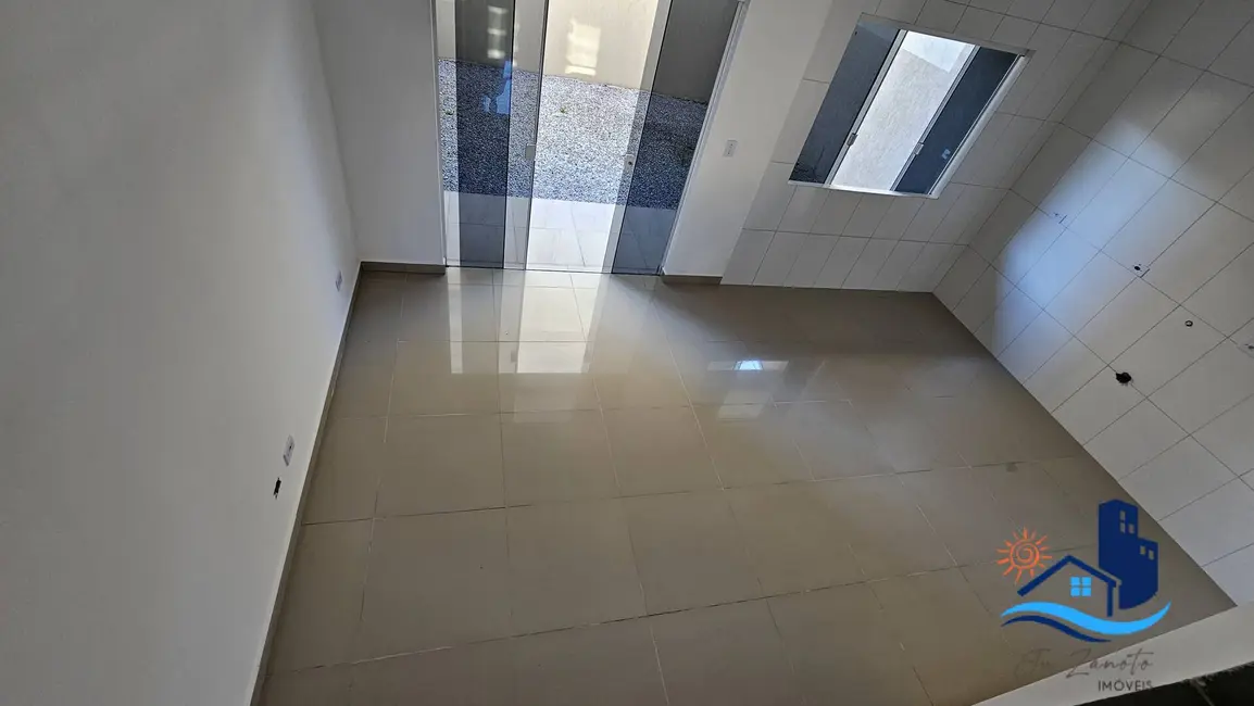 Sobrado com 3 quartos à venda, 112m2 em Pontal Do Parana - PR - imagem 6 Foto 6 de Sobrado com 3 quartos à venda, 112m2 em Pontal Do Parana - PR