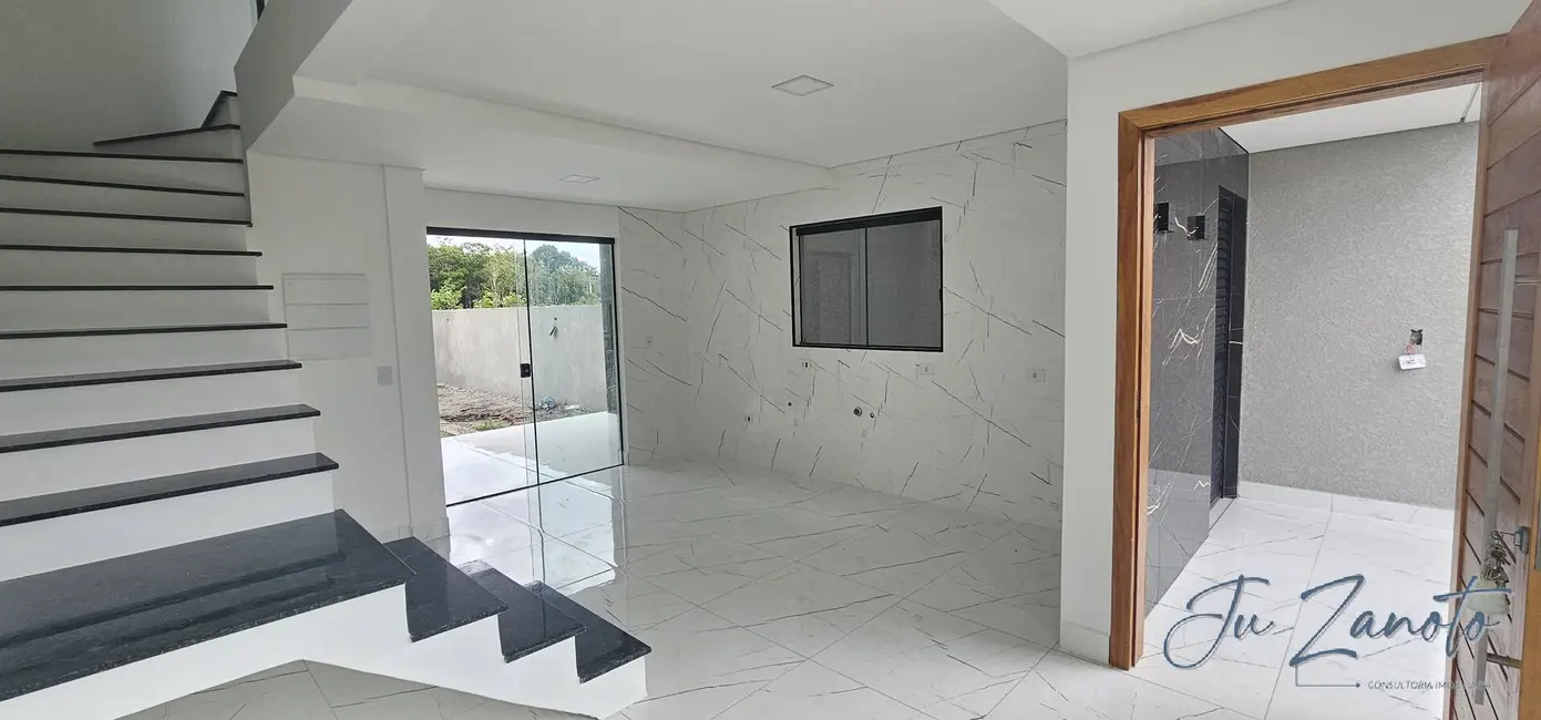 Foto 7 de Sobrado com 3 quartos à venda, 110m2 em Matinhos - PR