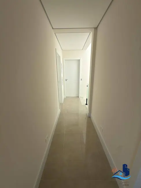 Foto 8 de Casa com 4 quartos à venda, 175m2 em Matinhos - PR