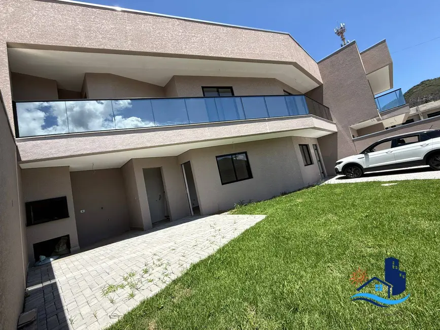 Foto 2 de Sobrado com 2 quartos à venda, 100m2 em Matinhos - PR