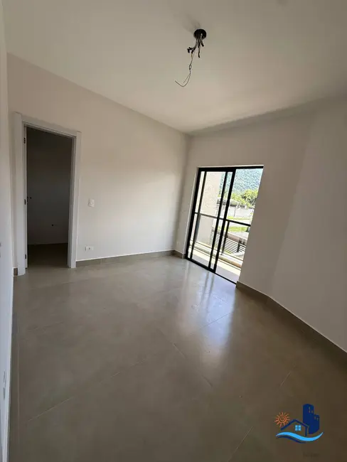 Foto 7 de Sobrado com 2 quartos à venda, 100m2 em Matinhos - PR