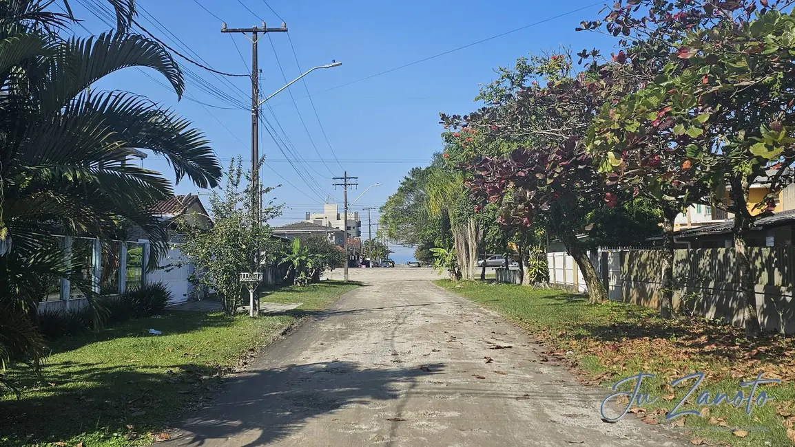 Foto 8 de Casa com 2 quartos à venda, 300m2 em Matinhos - PR