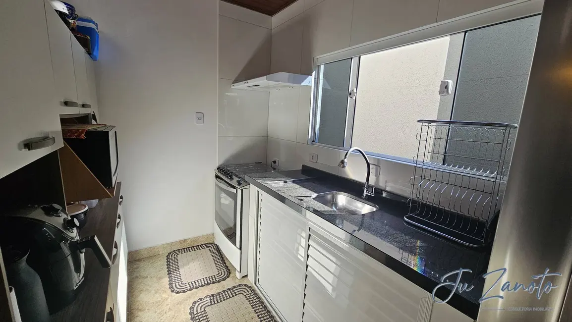 Foto 4 de Casa com 3 quartos à venda, 150m2 em Matinhos - PR