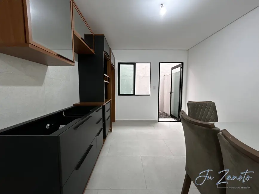 Foto 5 de Casa com 3 quartos à venda, 116m2 em Matinhos - PR