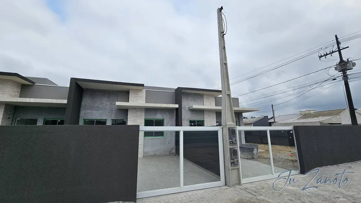 Foto 2 de Casa com 2 quartos à venda, 50m2 em Matinhos - PR