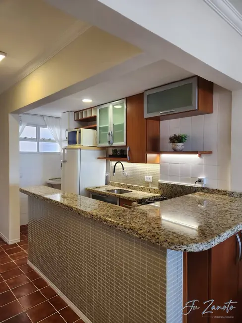 Foto 6 de Apartamento com 2 quartos à venda, 51m2 em Matinhos - PR