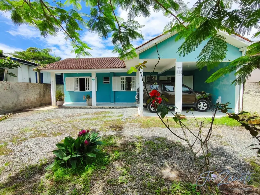 Foto 8 de Casa com 3 quartos à venda, 133m2 em Itapoa - SC