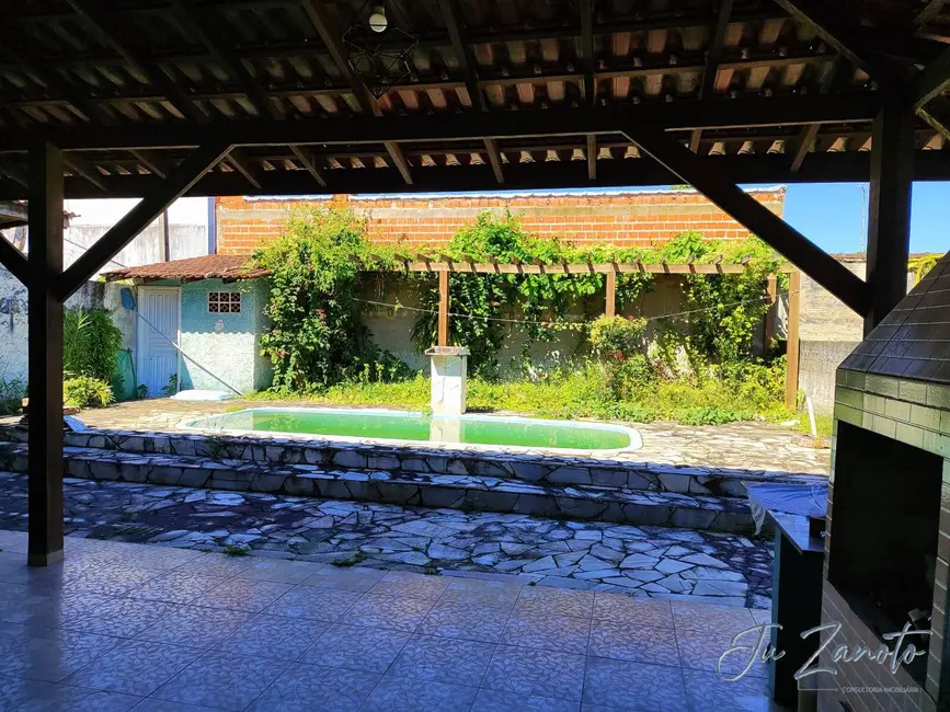 Foto 5 de Casa com 3 quartos à venda, 133m2 em Itapoa - SC